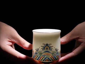 Vintage Dehua Porcelain Gorgeous Kungfu Teacup|Ceramitique
